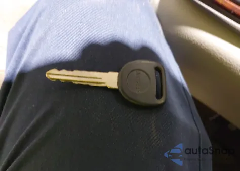 2005 Cadillac Escalade Standard из США, поврежденный, VIN 1GYEK63N55R107455